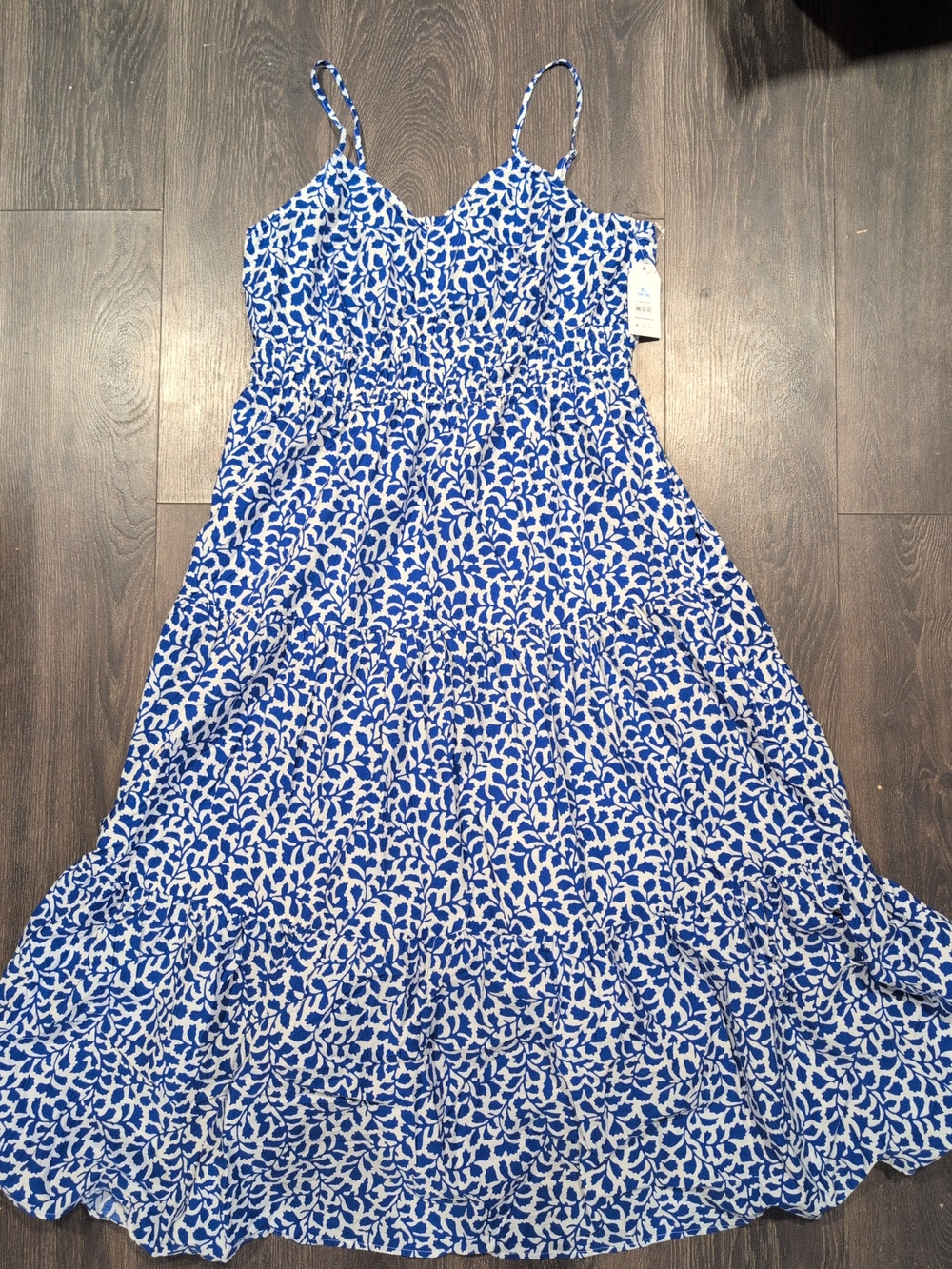 Time and Tru Women's Blue Floral Strappy Maxi Dress With Pockets, Size XL 16-18